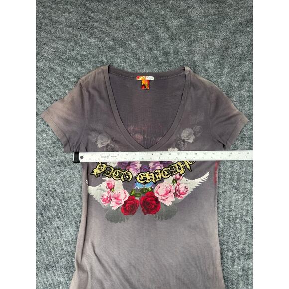 Christian Audigier Paco Chicano Women’s T-Shirt Sz L V-Neck Crown Roses Dove - Picture 10 of 16